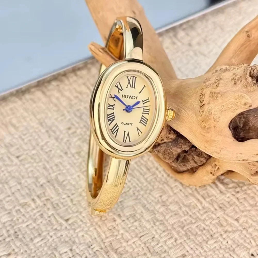 Anthropologie chic gold